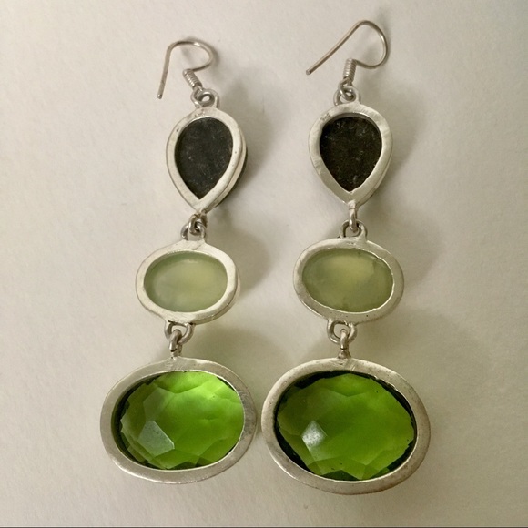 SOLD Titaniu, green Chalcedony and Quartz earrings - Picture 4 of 5